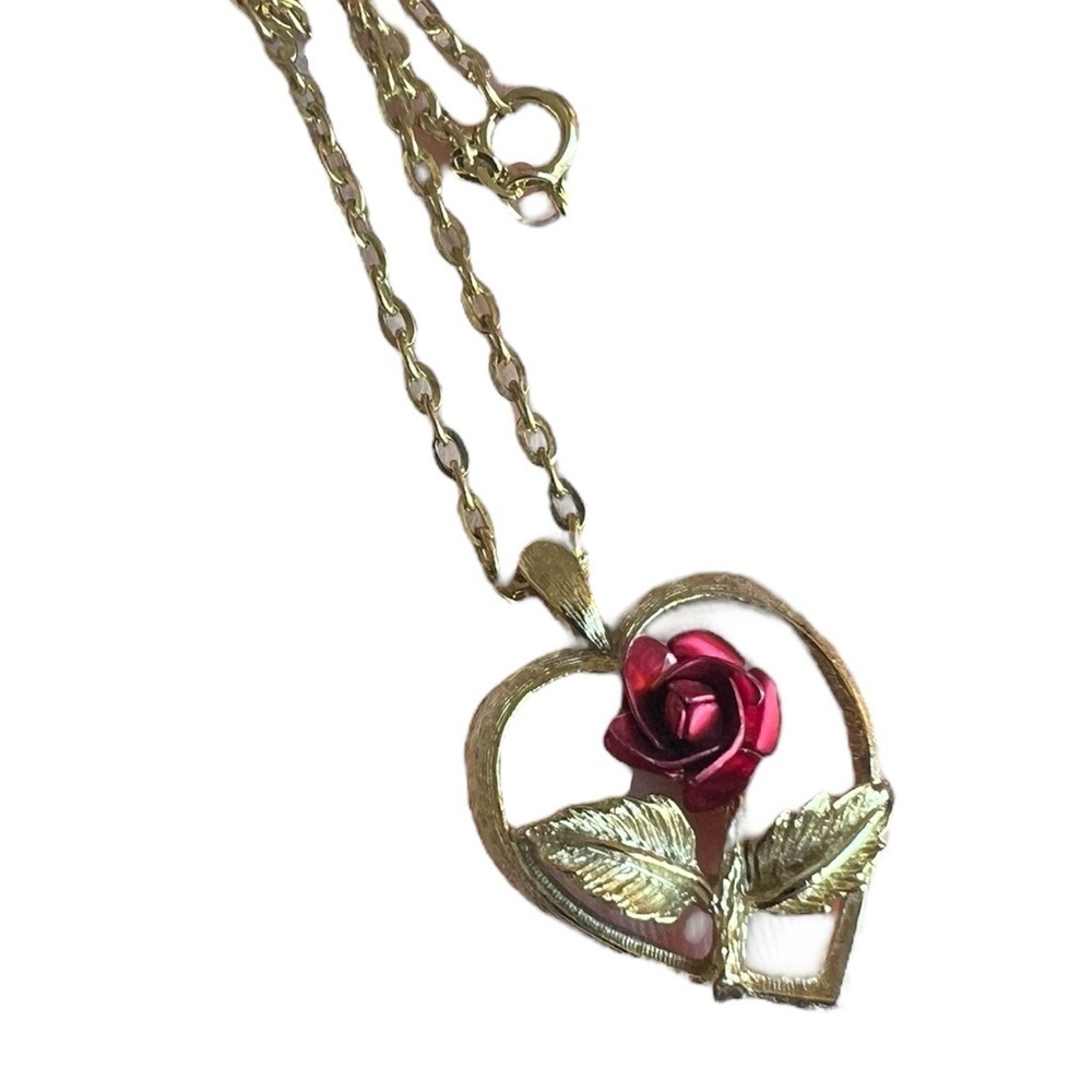 Vintage Gold Heart & Rose Pendant Necklace Romantic Whimsy - Picture 3 of 7